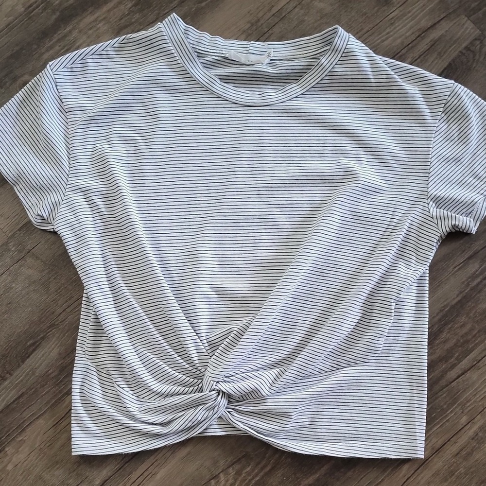 Lush Women Striped Front Twist Knot Short Sleeve T-Shirt White Black Size M
